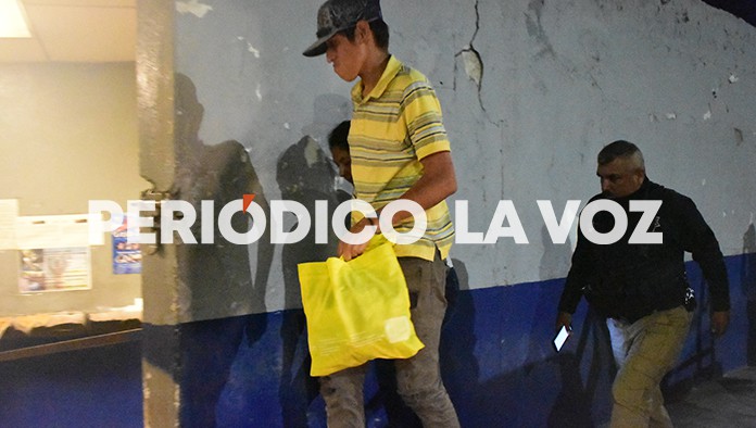 Oficiales de la PCC aseguraron al molesto briago.