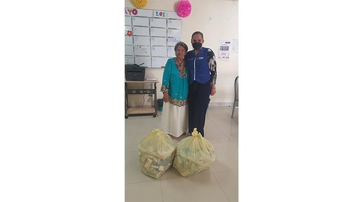 Recibe DIF donativo de medicamento