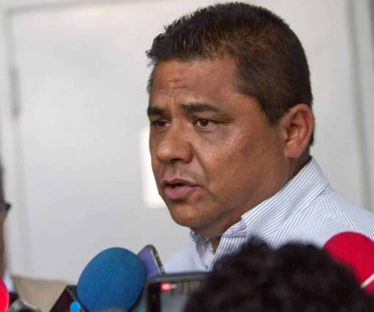 Padre de Debanhi plantea exhumación para confirmar asesinato