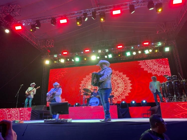 Inicia con éxito la Feria de Ramos Arizpe