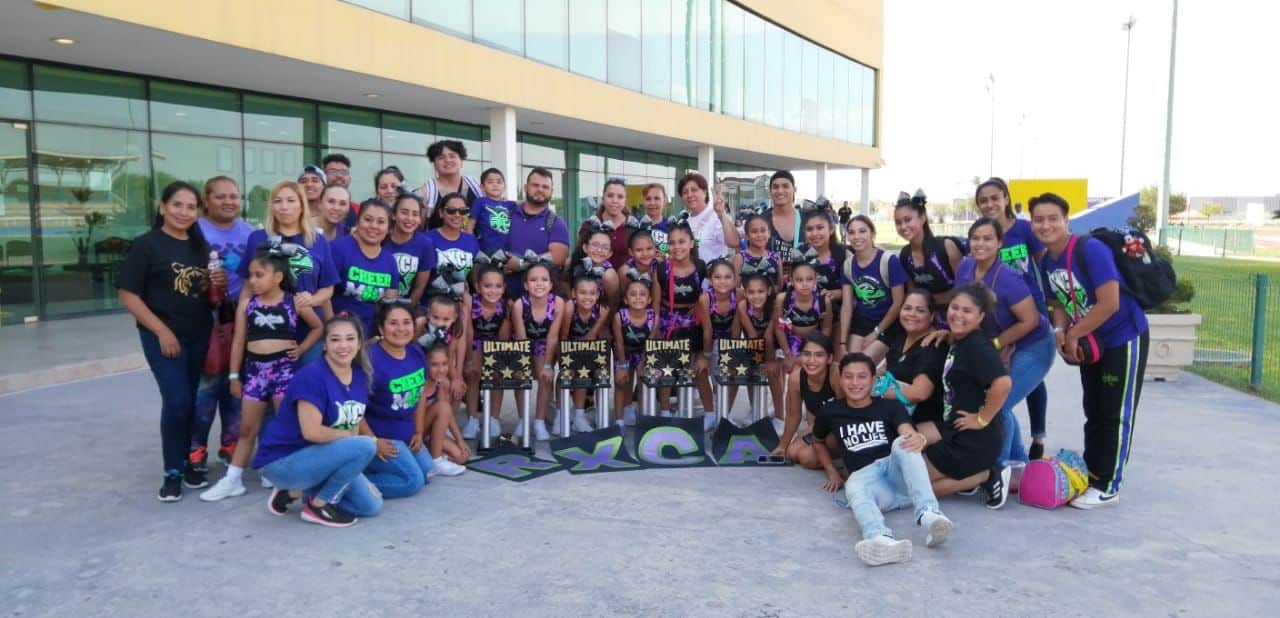 Porristas Revolution RXCA participan en primera competencia 2022