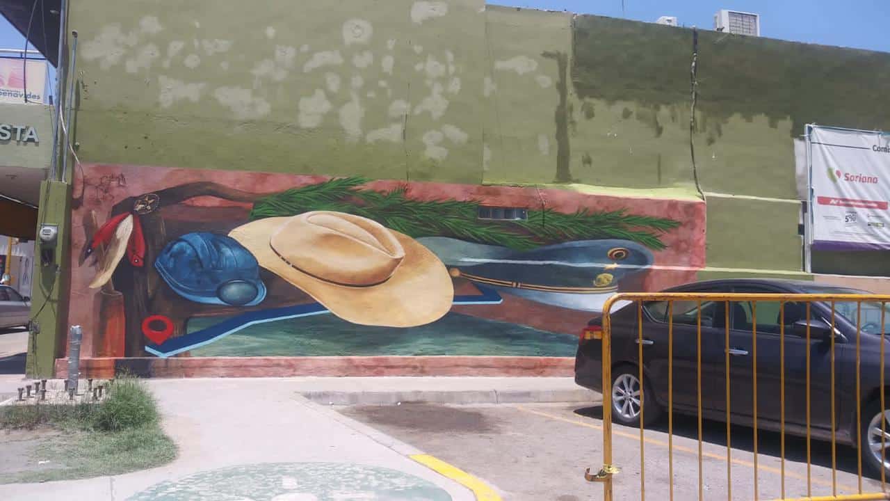 Uno de los murales se ubica en el estacionamiento de Soriana.