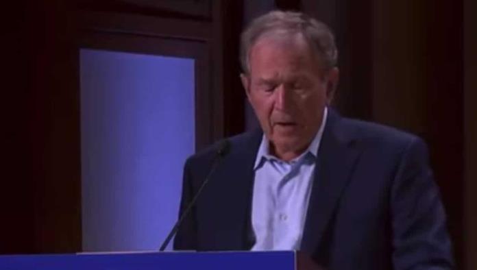Le salió la conciencia; Bush llama brutal a la invasión de Irak, corrige y dice Ucrania