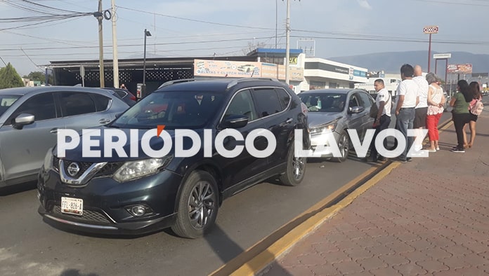 El choque movilizó a las autoridades hasta el bulevar Pape.