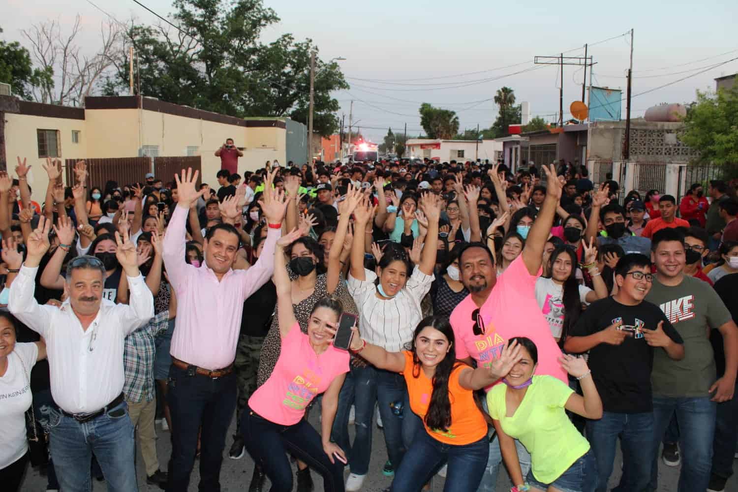 En Allende, festejan a estudiantes