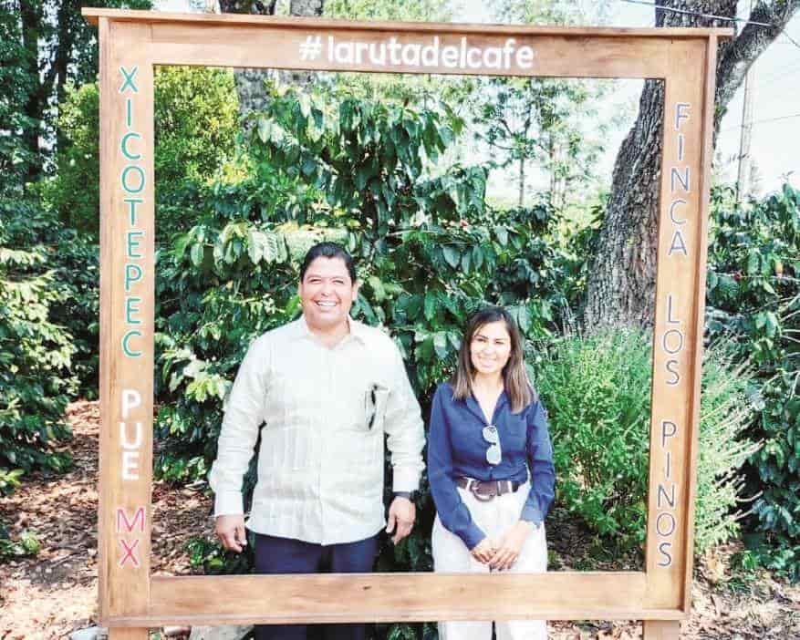 Recorre Beto Ruta del Café en Puebla