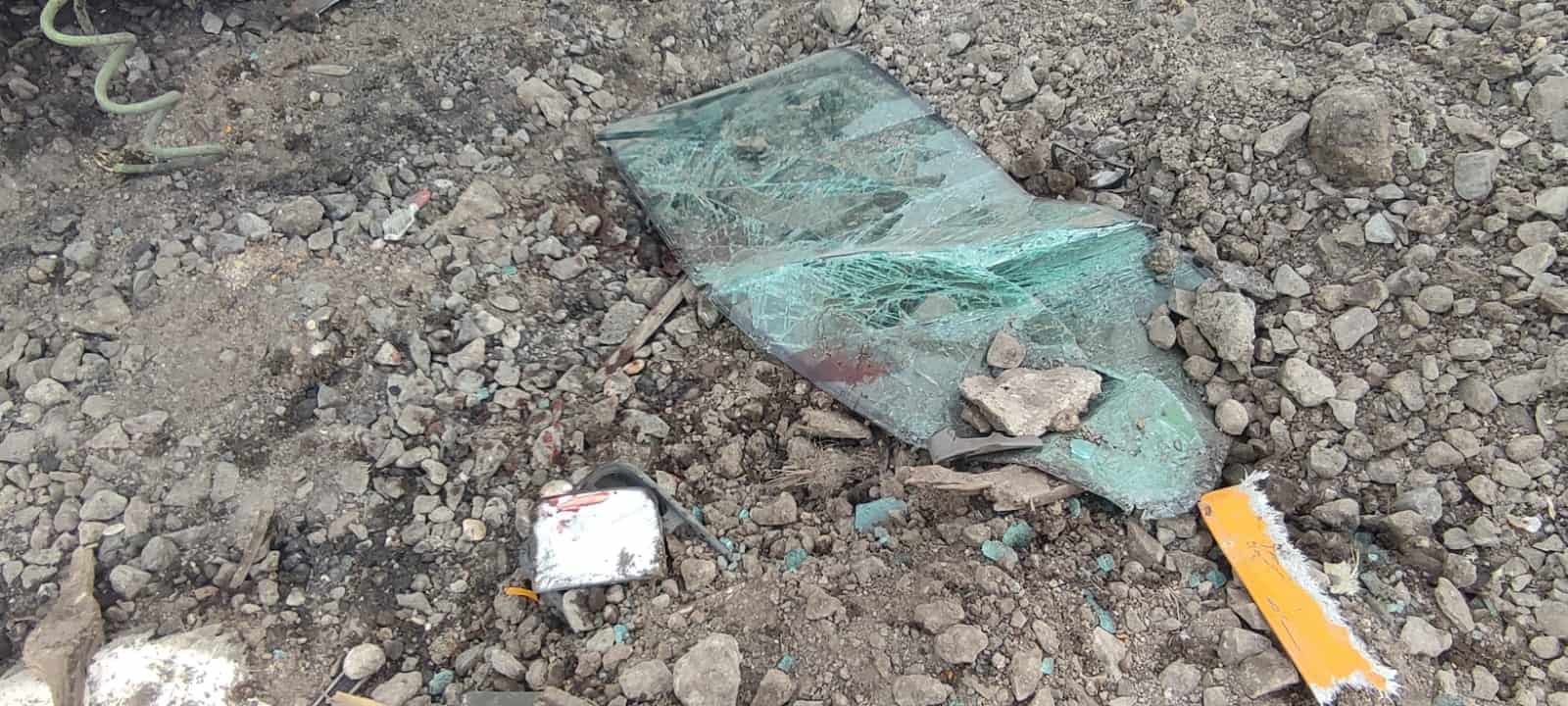 Embiste tren a camión carbonero en Nava