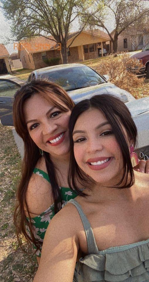Sepultarán en EP a maestra heroína