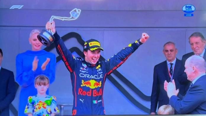Checo Pérez hace historia con triunfo en el Gran Premio de Mónaco