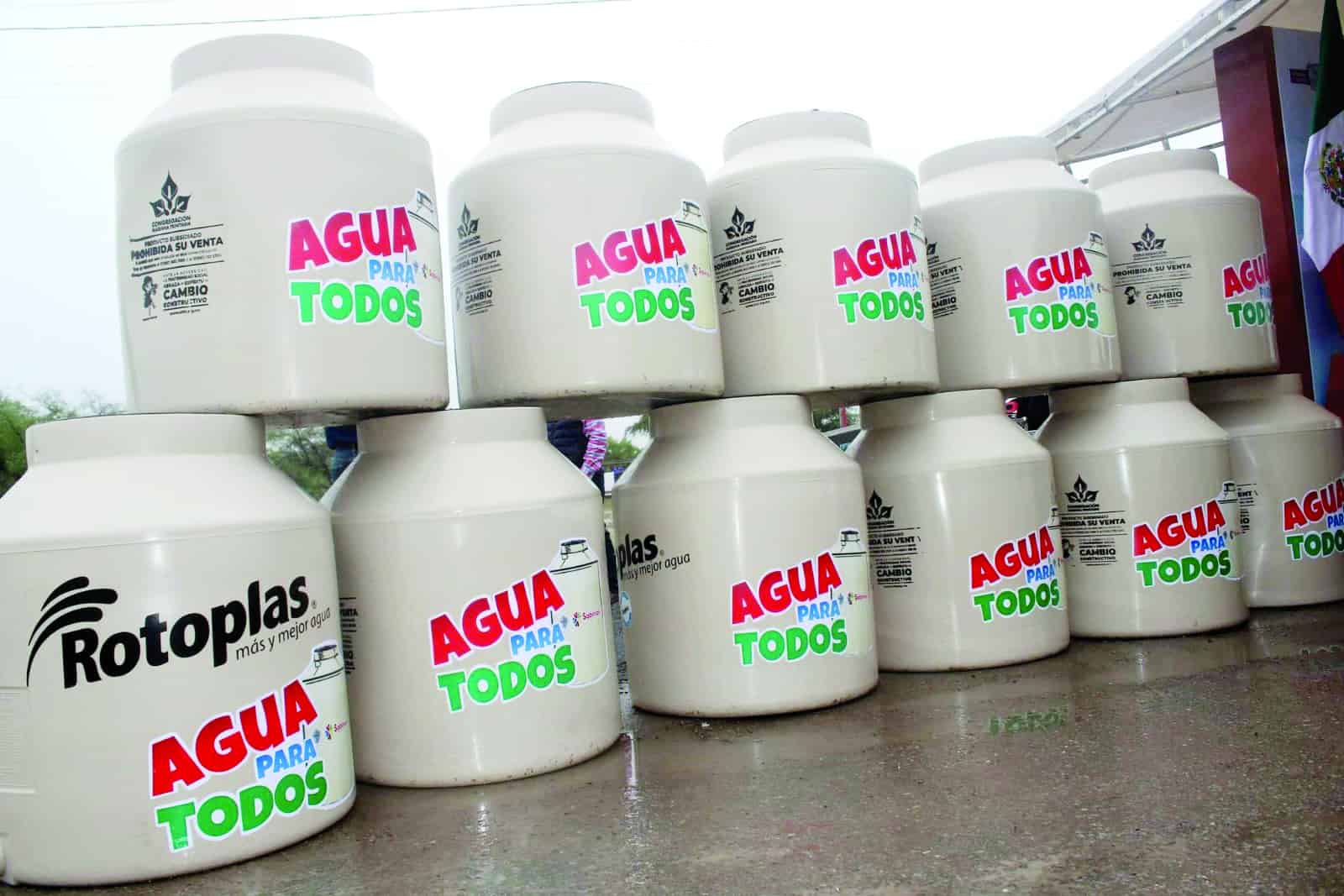 Se ha hecho la promoción de un programa de financiamiento de tinacos para todos los sabinenses.