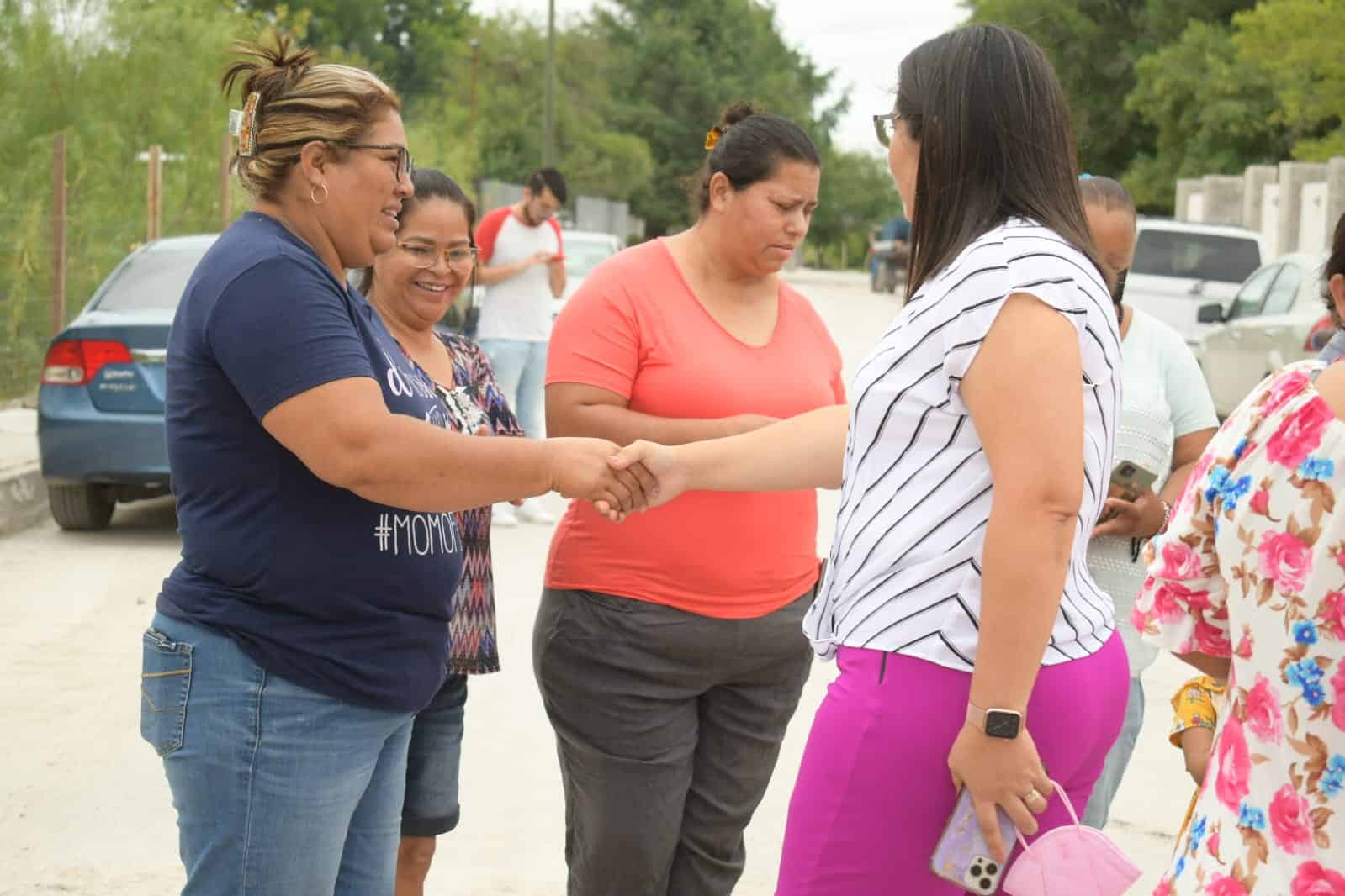 Arranca pavimentación en la ’20 de Noviembre’ sobre calle Abasolo