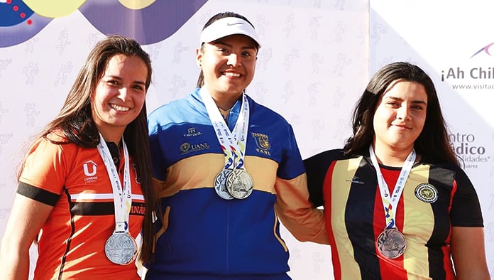 Dafne Quintero campeona en tiro con arco