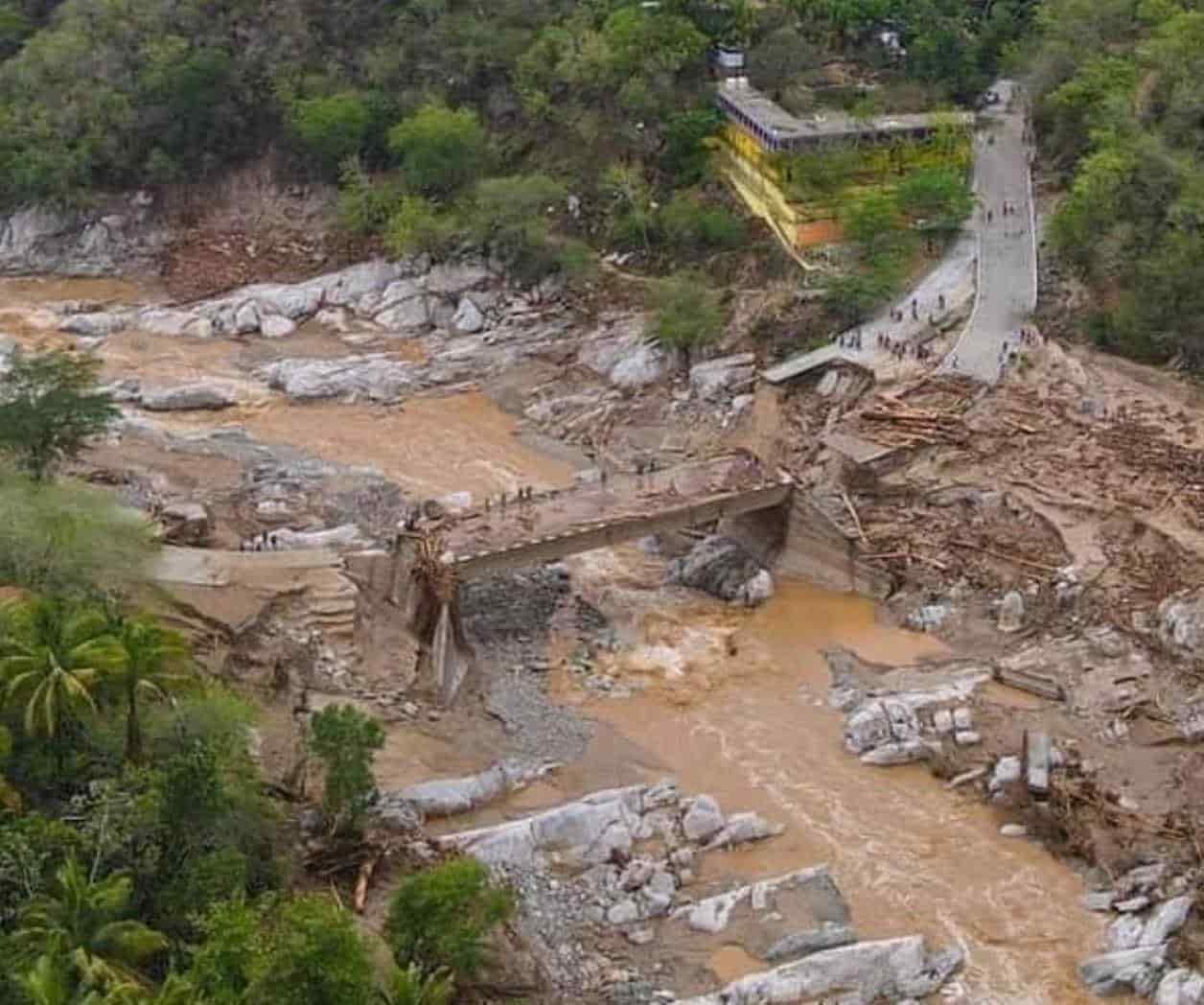 Huracán Agatha cobra la vida de 11 personas en Oaxaca