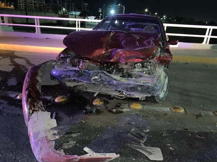 Ebrio al volante causa fuerte accidente vial