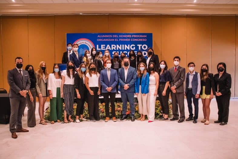 Celebra Pan American School Primer Congreso de Emprendimiento Learning to succeed