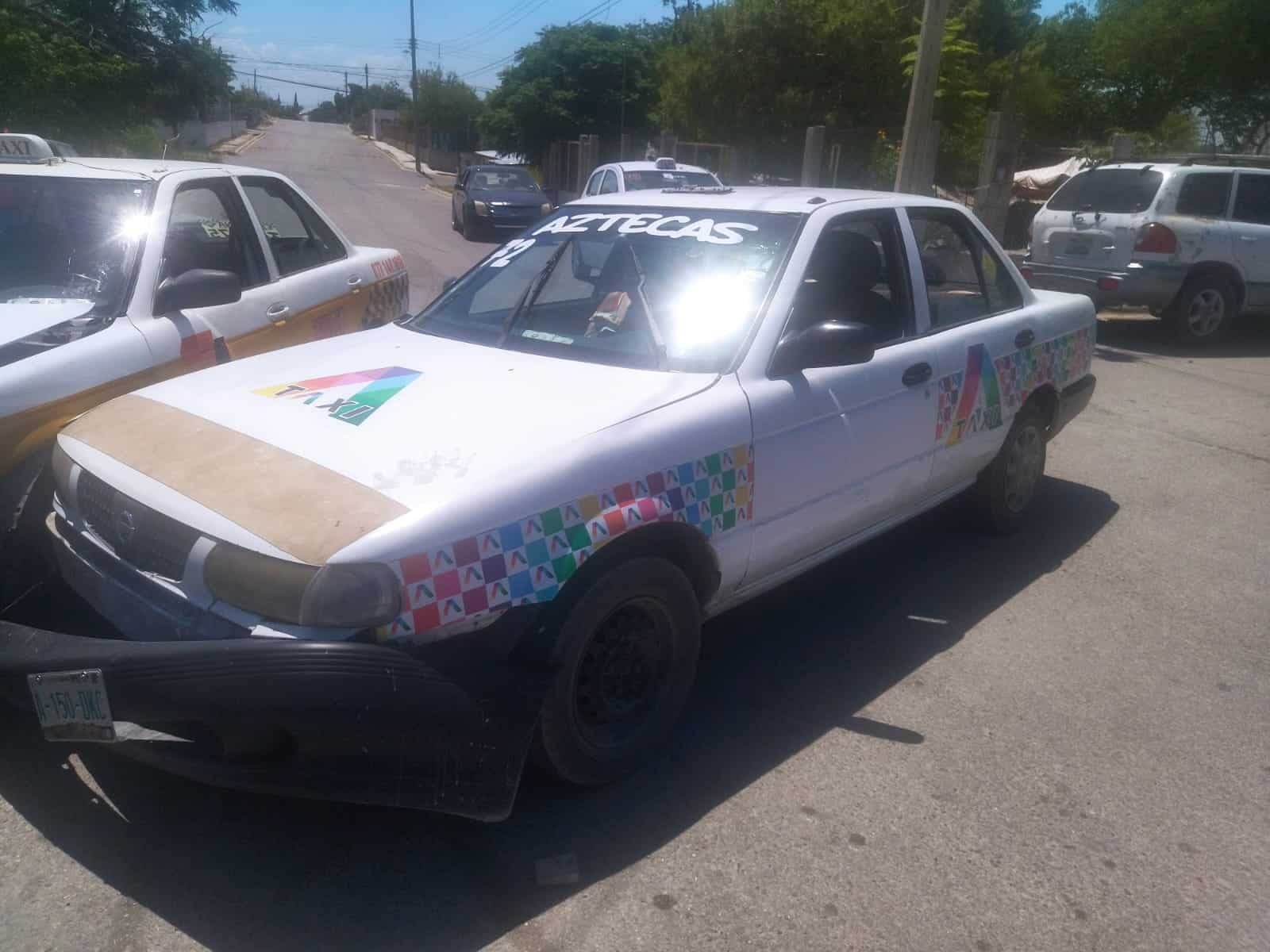 Chocan entre taxistas