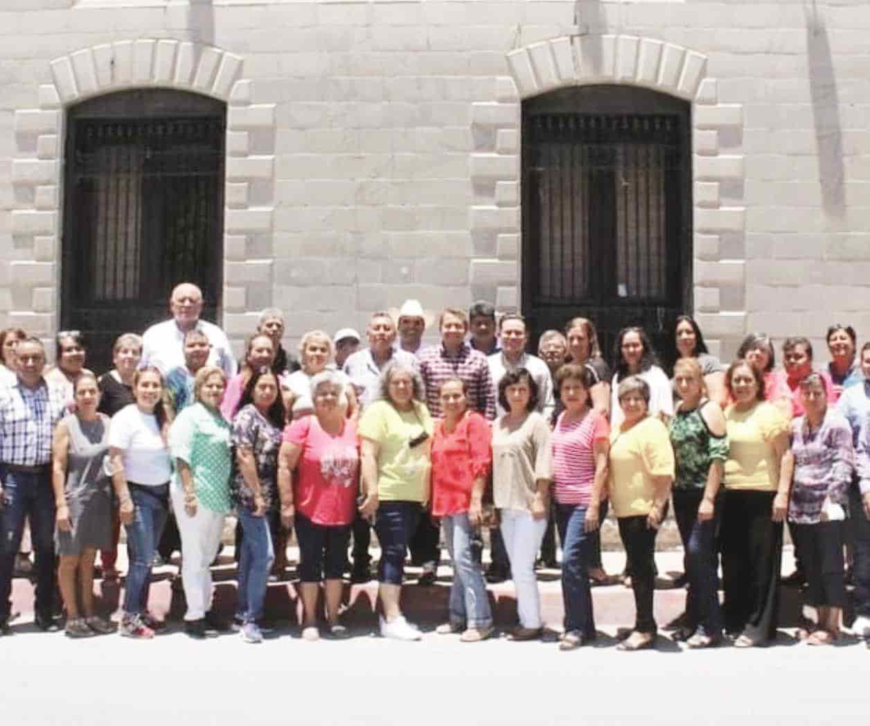 Hugo cercano a comunidad