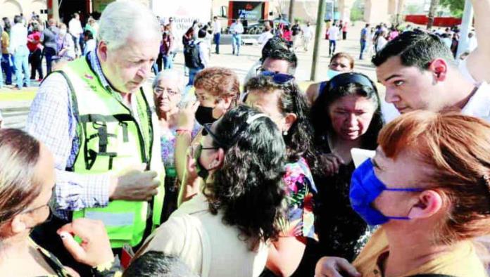 Rehabilitan espacios públicos con maratón de obras