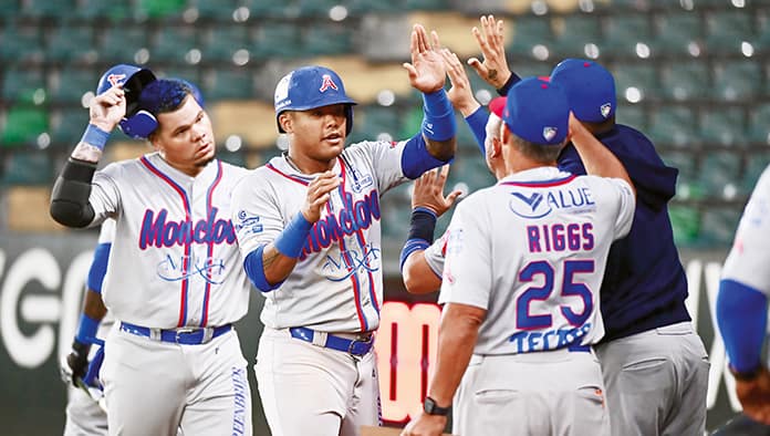 Wilmer pone adelante al acero