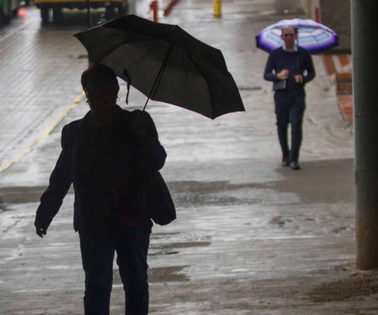 Nuevo León se prepara para bombardear nubes y provocar lluvias