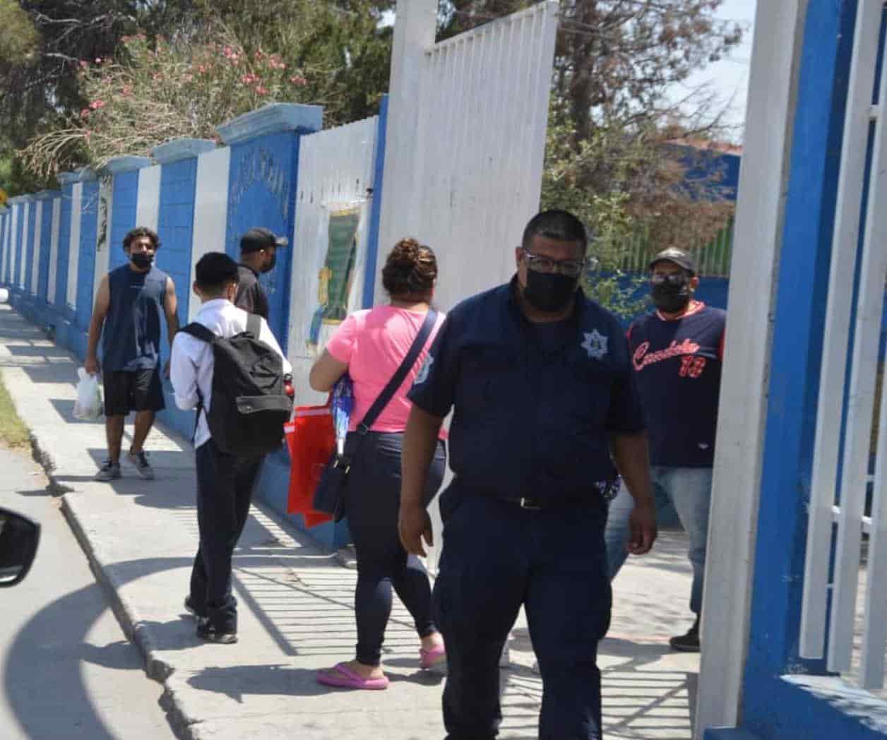 Maestra de la Julia Cantú amenazó a la directora con dispararle en el plantel