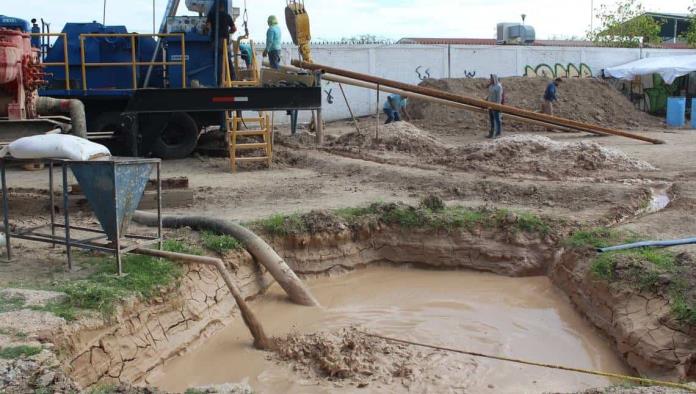 Mantienen perforaciones de pozos