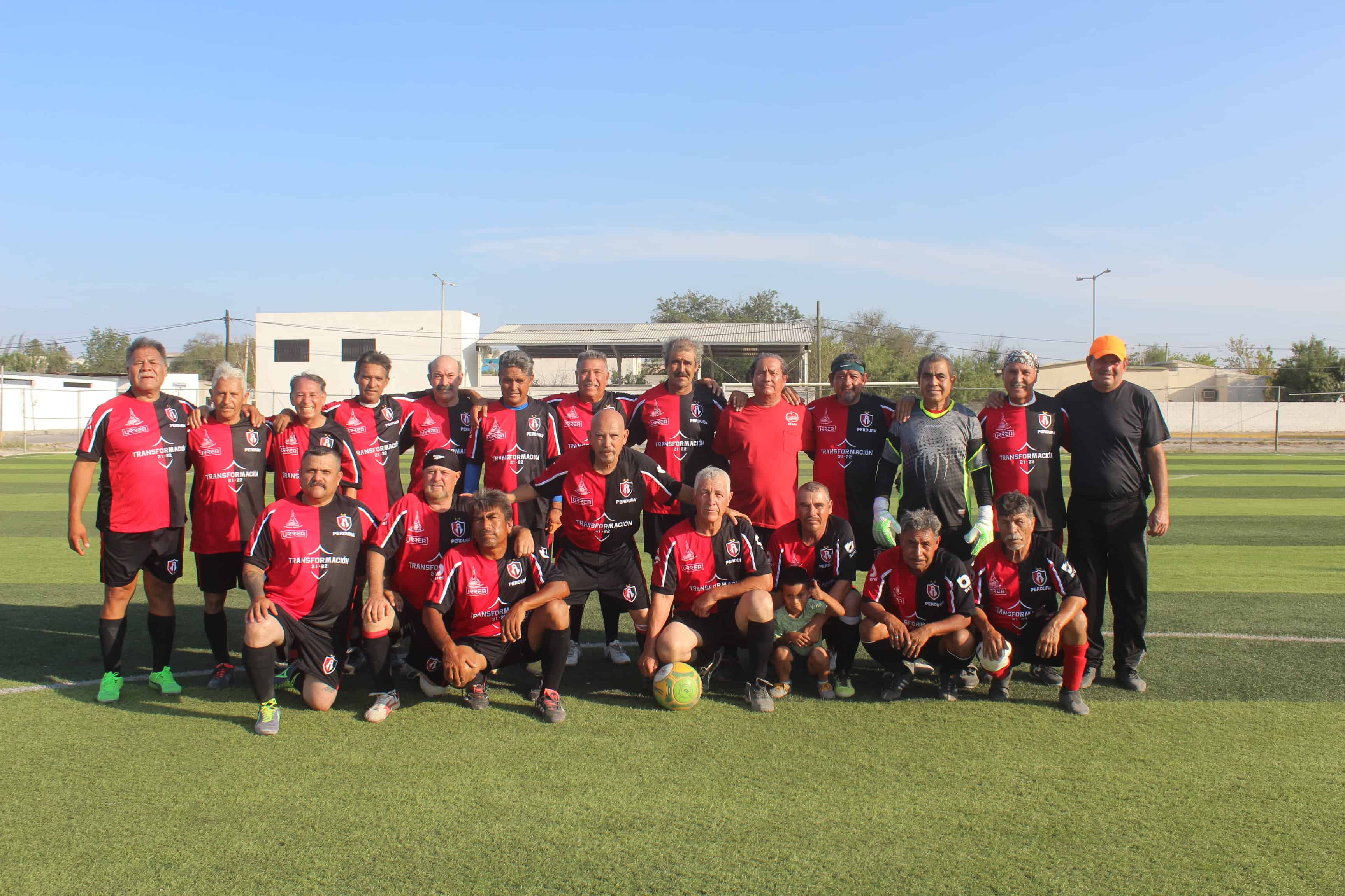 Transportes Aguirre, va por la Copa de Campeones en categoría Oro.