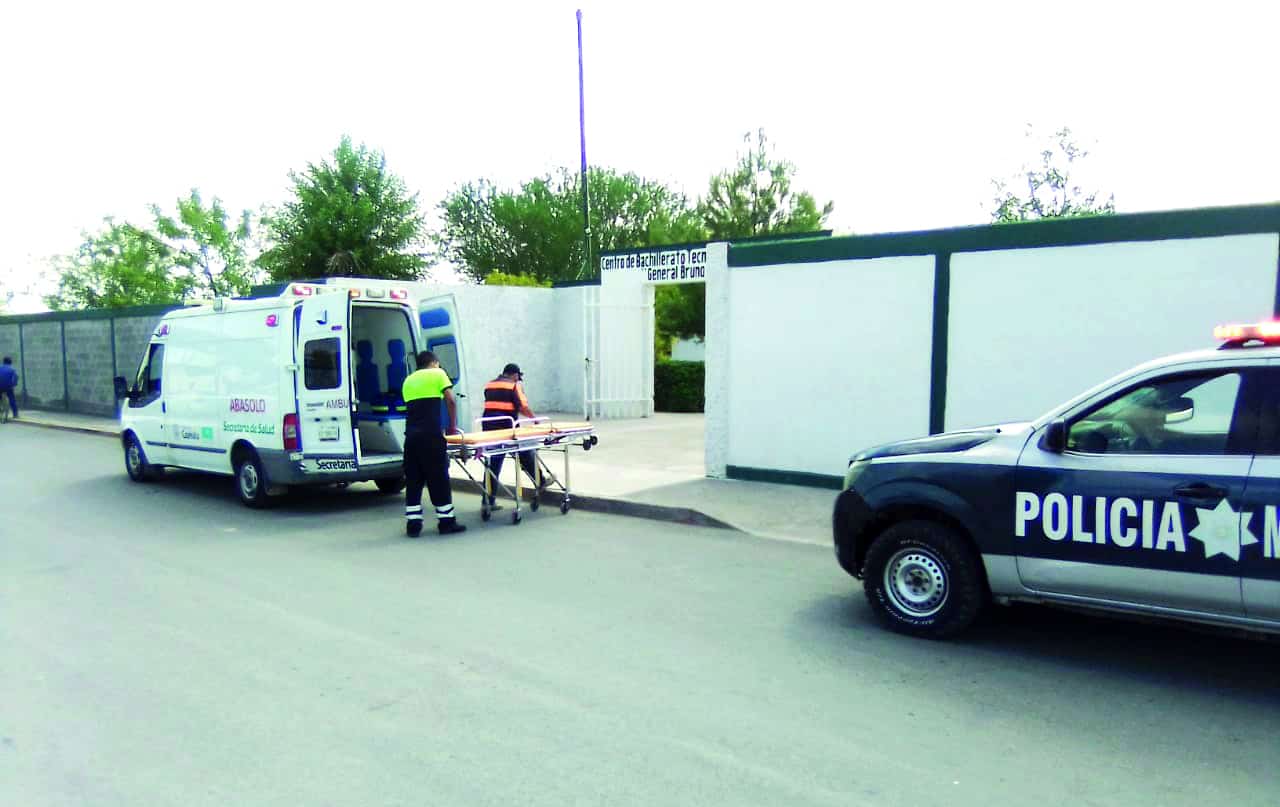 Por lo menos tres estudiantes del CBTA 209 del municipio de San Buenaventura fueron llevadas a consulta medica debido a que consumieron somníferos, presuntamente para cumplir con un reto entre estudiantes.