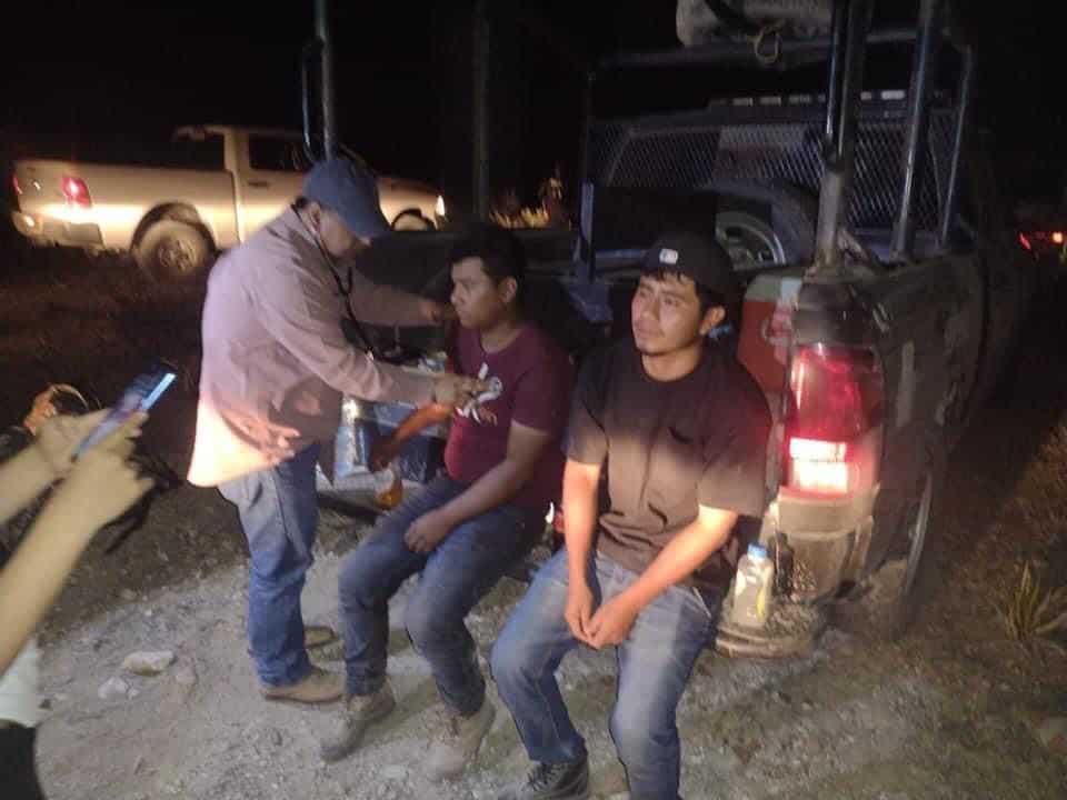 Encuentran a migrantes extraviados en la sierra; una menor falleció