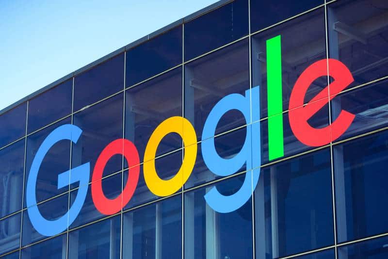Google despide a ingeniero tras revelar que su programa de IA puede sentir