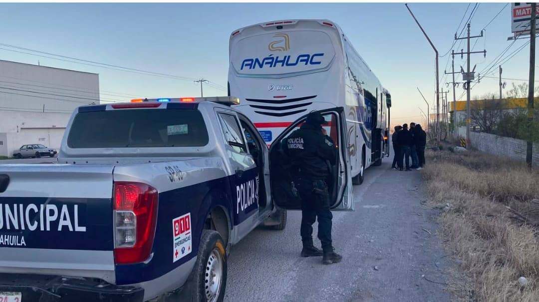 Llegan primeros migrantes de la caravana a Monclova