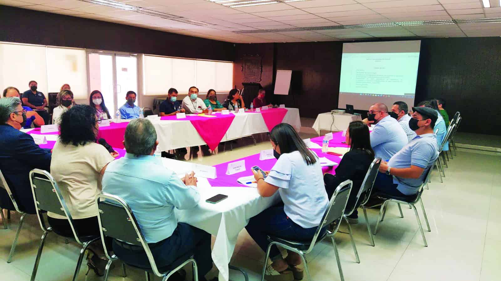 Además, trabajarán conjuntamente la Secretaría del Trabajo y la de Desarrollo Rural para formar grupos de trabajo.
