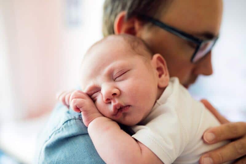 Licencia de paternidad, un derecho para ejercer