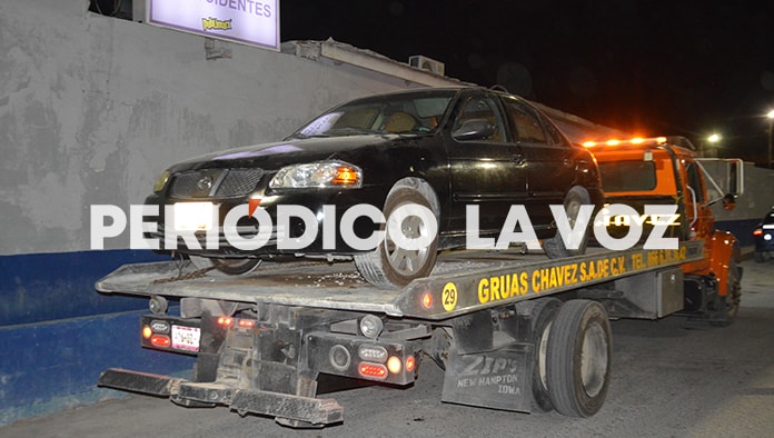 El auto fue asegurado por las autoridades.