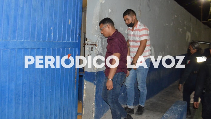 El par de amigos fueron resguardados en Seguridad Pública por alterar el orden.