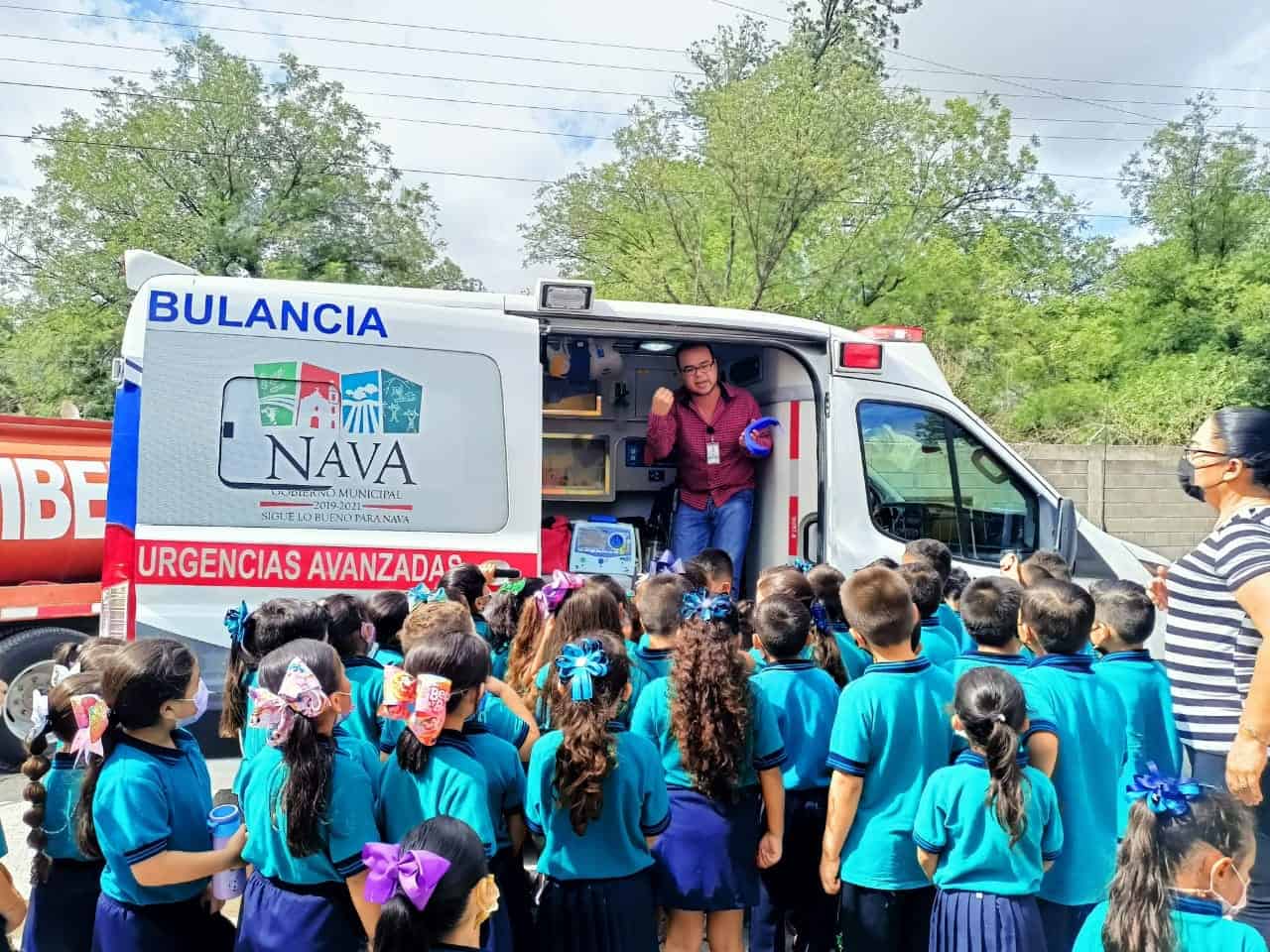 Llega ‘Bombero Amigo’ al kínder Minerva Gil