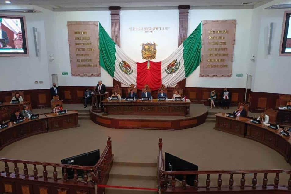 Se aprobó la nueva reforma en la ley de pensiones a favor de los maestros de la sección 38.