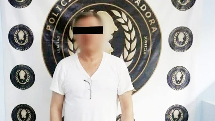 Padres de familia exigen seguridad para sus hijos y para Valentina.