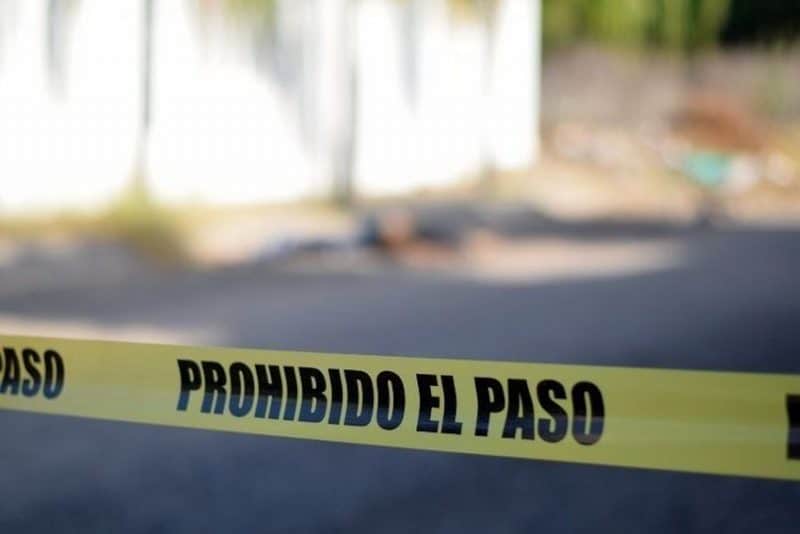 Grupo armado invade en un bar y secuestra a una persona en Zacatecas