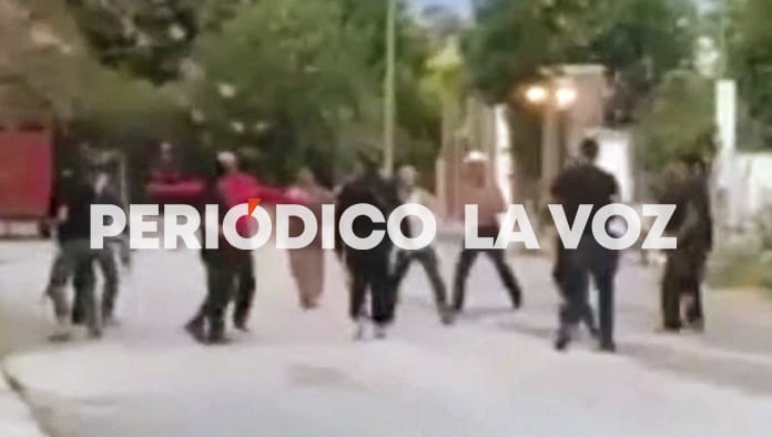 La familia conocida como “Los Chorris” se enfrascó en una batalla campal con elementos del Mando Único.