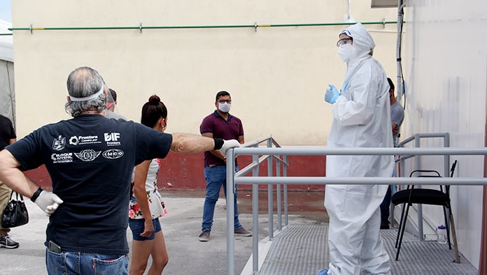 Las personas vuelven a solicitar las pruebas para detectar el virus.