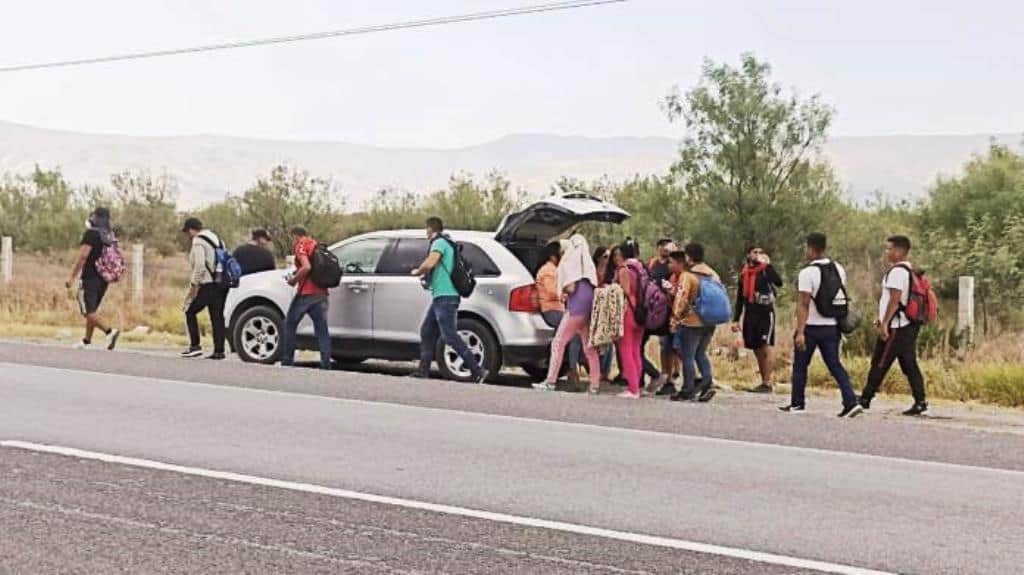 Los migrantes que siguen pasando por Monclova son auxiliados humanitariamente si lo piden, dijo el Alcalde.