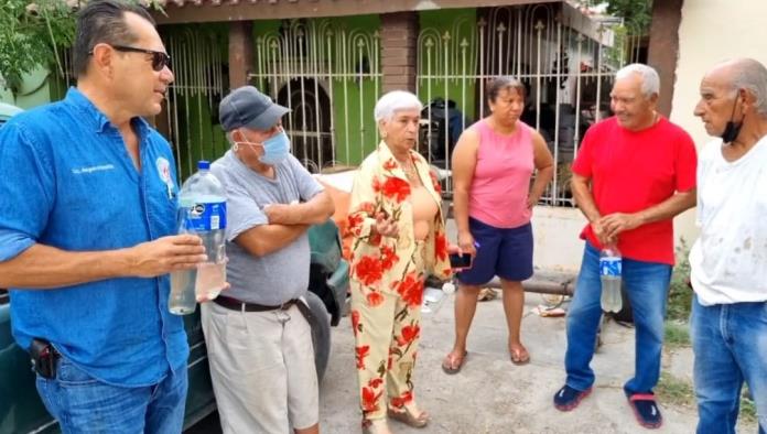 Frontera: Sale de tuberías agua maloliente