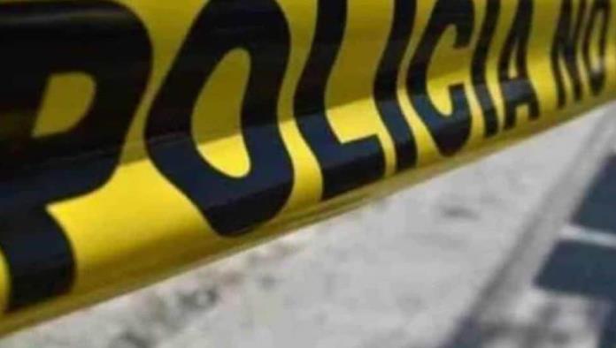 Joven se opone a asalto y balean a su novia en CDMX