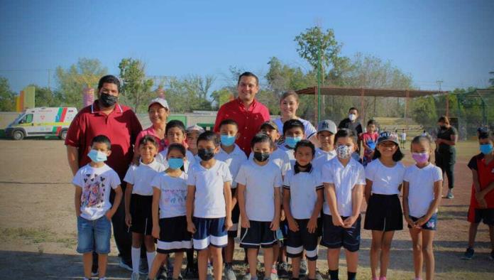 Realizan encuentros deportivos infantiles En la unidad deportiva de Allende