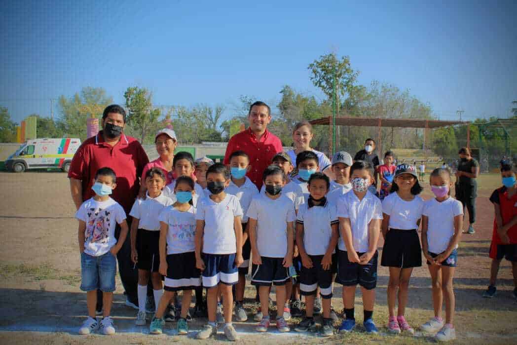 Realizan encuentros deportivos infantiles En la unidad deportiva de Allende