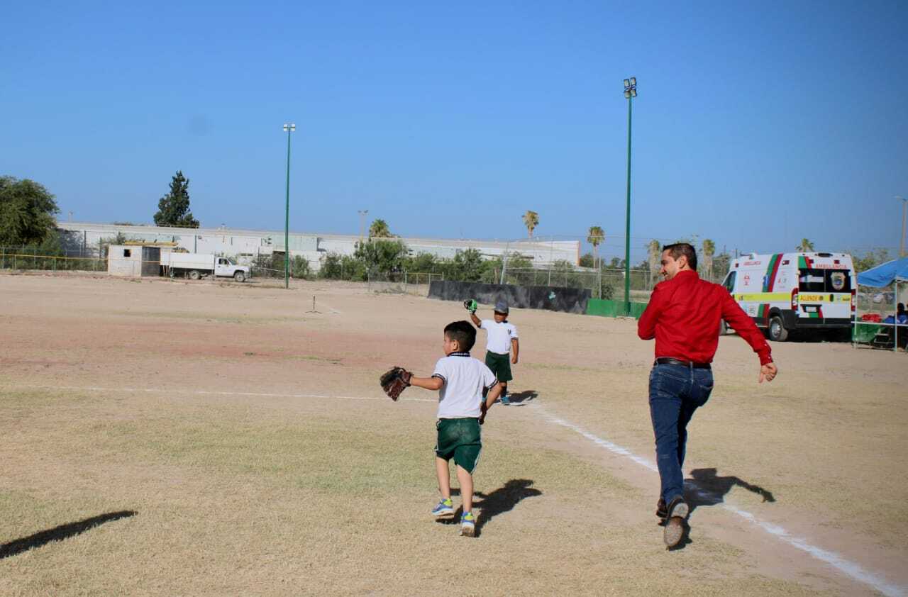 Realizan encuentros deportivos infantiles En la unidad deportiva de Allende