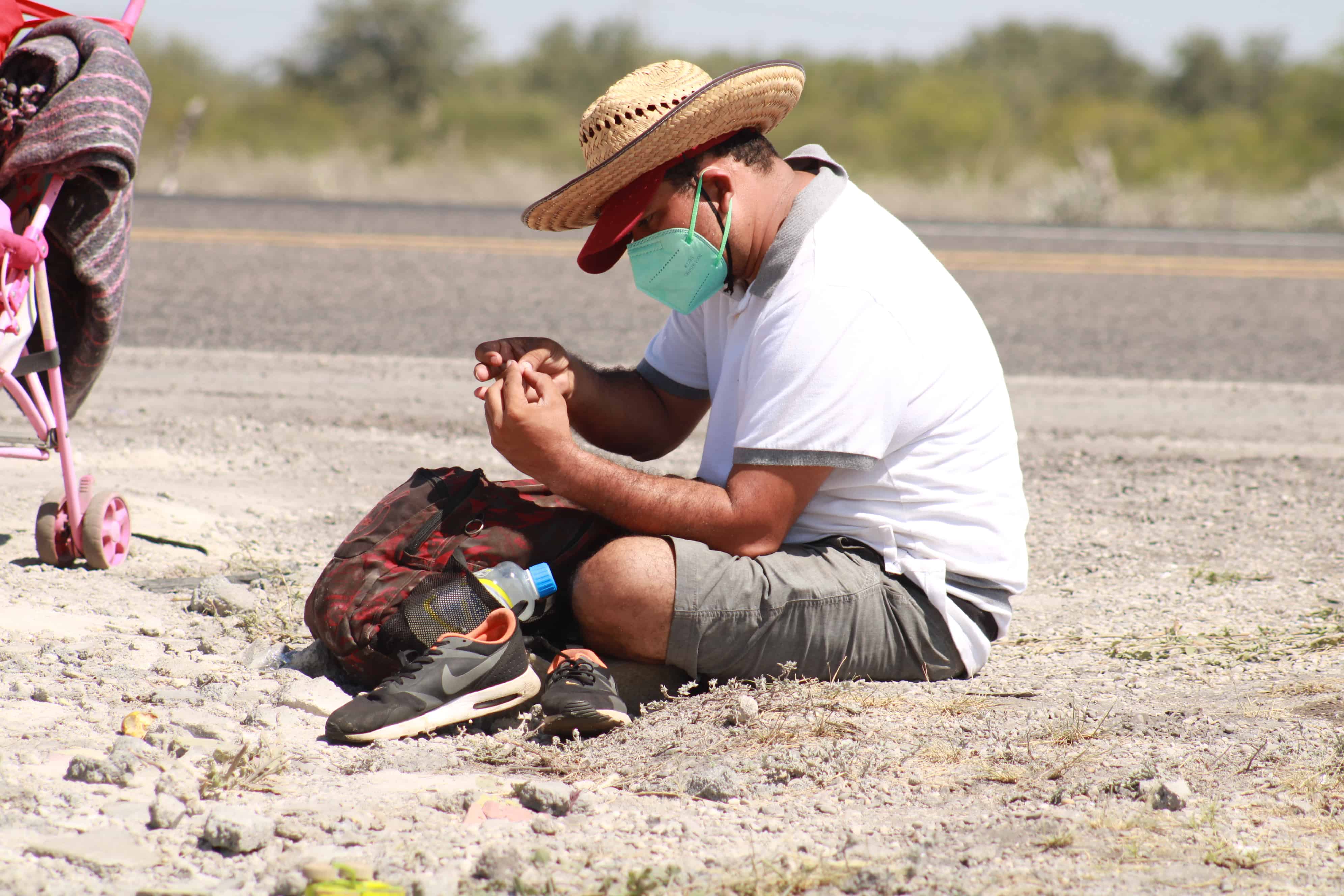 Invaden Piedras 7 mil migrantes