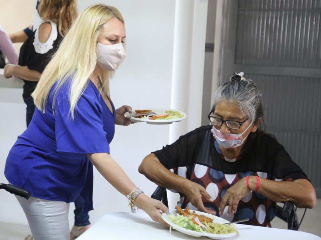 Da DIF mejor calidad de vida a Adultos Mayores