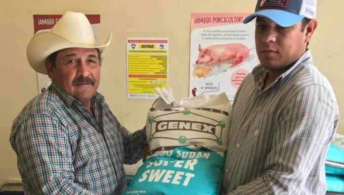 Benefician a Campesino con semilla